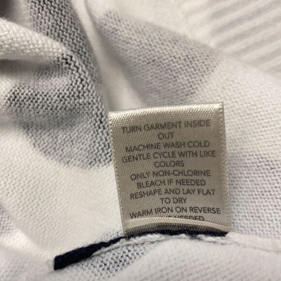 Christopher& Banks women’s sweater sz M, - Picture 8 of 8